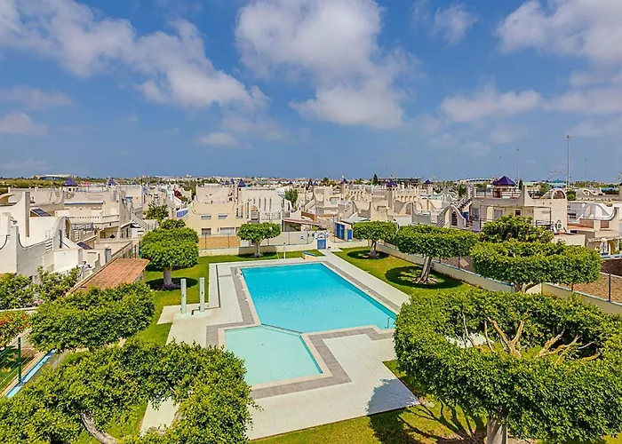 Elegant With Jacuzzi Loi Charls In 招待所 3*