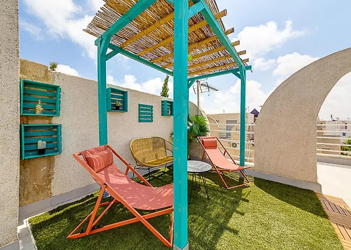 招待所 Elegant With Jacuzzi Loi Charls In 托雷维耶哈