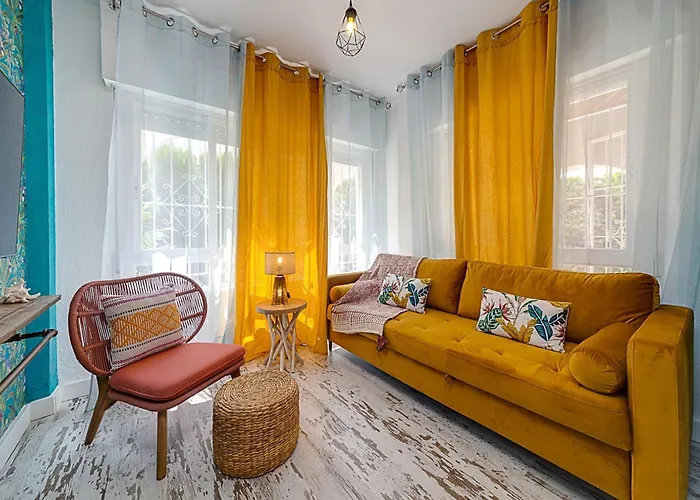 Elegant With Jacuzzi Loi Charls In Torrevieja