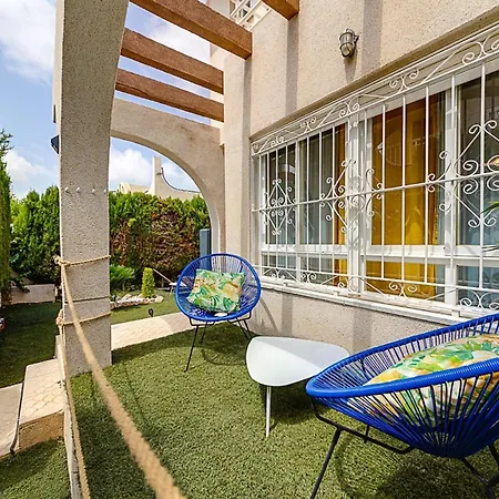 Casa de hóspedes Elegant With Jacuzzi Loi Charls In