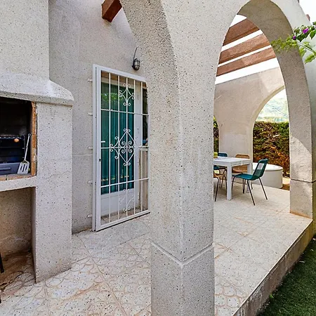 Casa de hóspedes Elegant With Jacuzzi Loi Charls In 3*