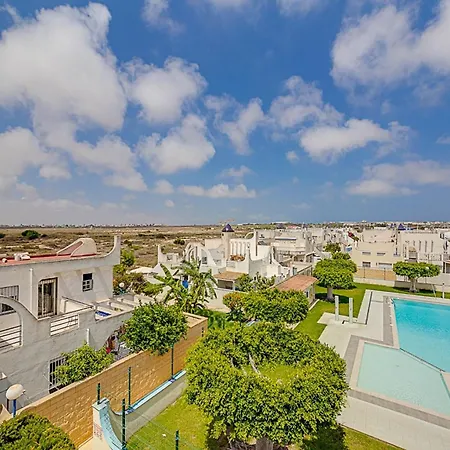 Casa de hóspedes Elegant With Jacuzzi Loi Charls In Torrevieja